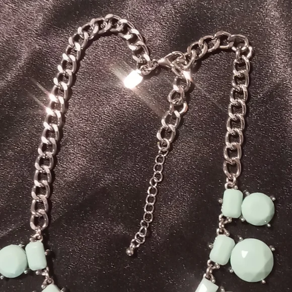 Charming Charlie collar necklace teal resin gems stainless Chunky chain - Picture 3 of 4